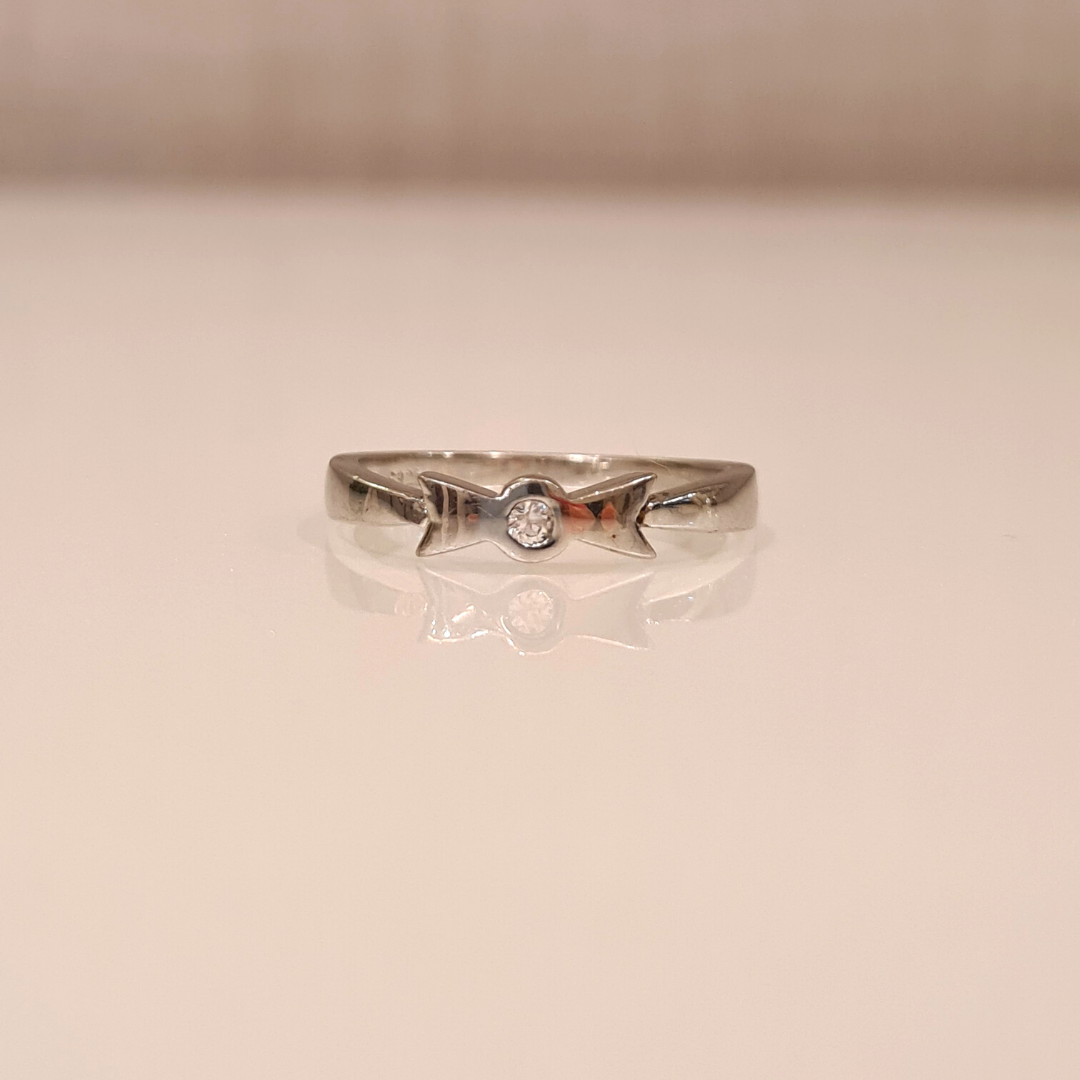 Bow Ring