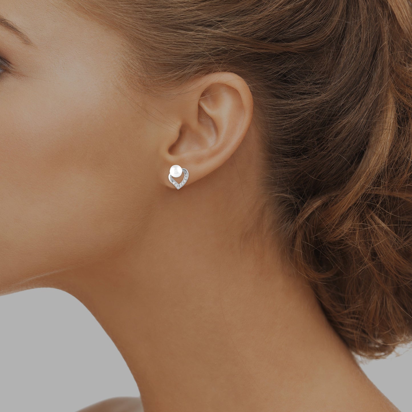 Pearly Heart Pendant Earrings Set