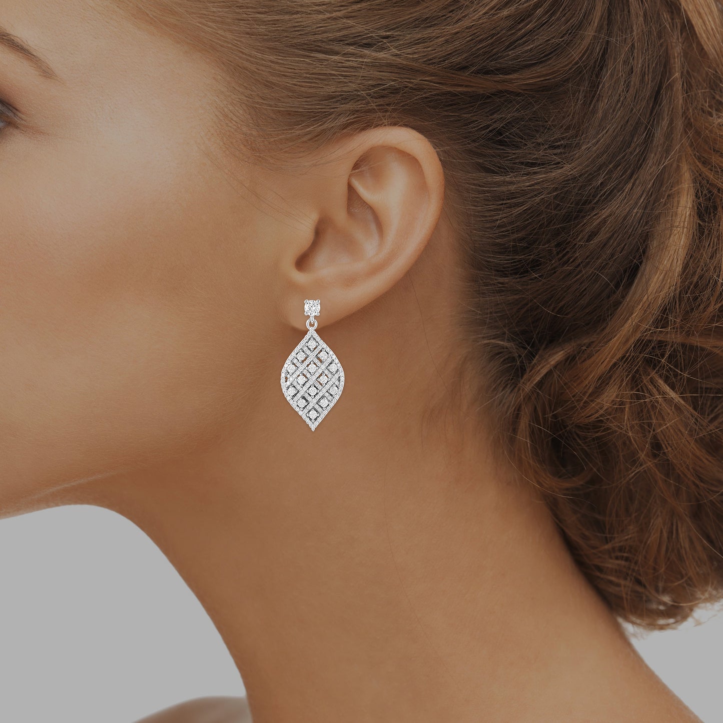 Striped Leaf Pendant Earrings Set